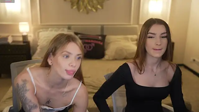 Snapshot of Angy_Netal chatting on December 2025 11:26:02 AM Angy Netal online show from December 2025 11:26:02 AM