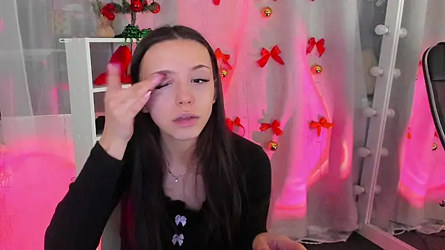 Snapshot of MipsyMipson chatting on December 2024 10:34:02 AM MipsyMipson online show from December 2024 10:34:02 AM