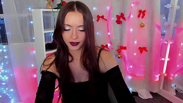 Snapshot of MipsyMipson chatting on December 2024 09:52:01 AM MipsyMipson online show from December 2024 09:52:01 AM