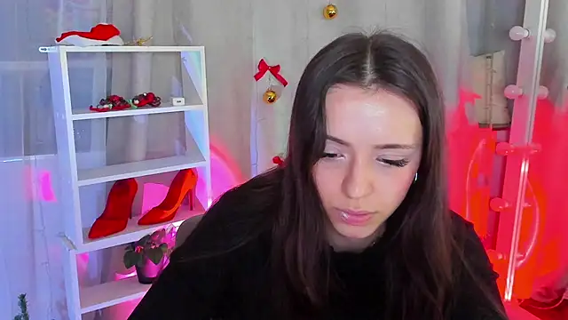 Snapshot of MipsyMipson chatting on December 2024 01:35:01 PM MipsyMipson online show from December 2024 01:35:01 PM