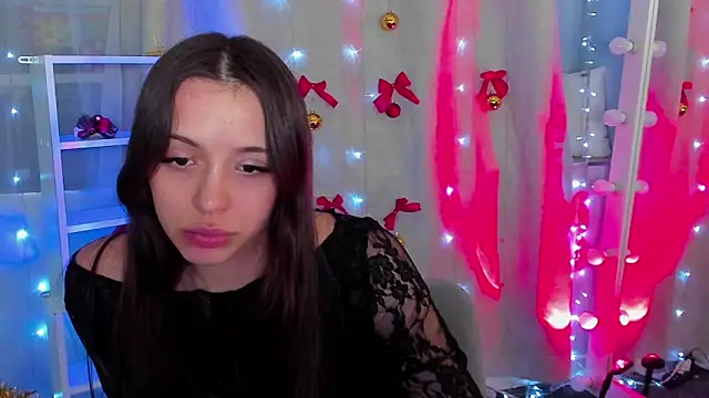 Snapshot of MipsyMipson chatting on December 2024 04:54:01 PM MipsyMipson online show from December 2024 04:54:01 PM