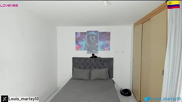 Snapshot of Louis_marley__ chatting on January 2025 10:46:01 PM Louis marley online show from January 2025 10:46:01 PM