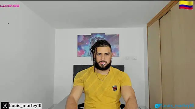 Snapshot of Louis_marley__ chatting on January 2025 02:37:02 AM Louis marley online show from January 2025 02:37:02 AM