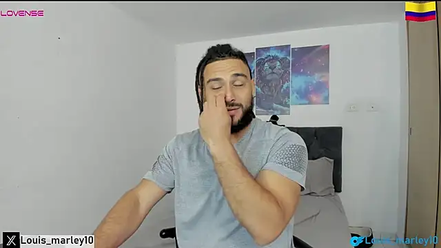 Snapshot of Louis_marley__ chatting on January 2025 11:02:02 PM Louis marley online show from January 2025 11:02:02 PM