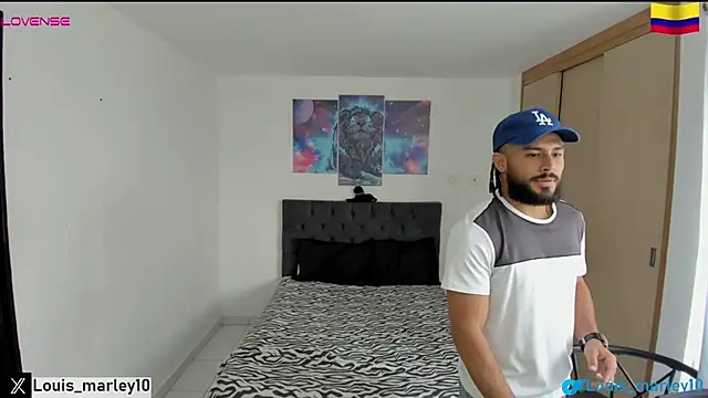 Snapshot of Louis_marley__ chatting on January 2025 04:45:01 PM Louis marley online show from January 2025 04:45:01 PM