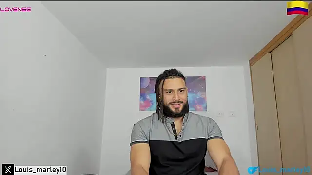 Snapshot of Louis_marley__ chatting on January 2025 03:33:02 AM Louis marley online show from January 2025 03:33:02 AM