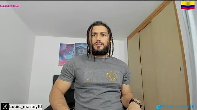 Snapshot of Louis_marley__ chatting on January 2025 11:35:02 PM Louis marley online show from January 2025 11:35:02 PM