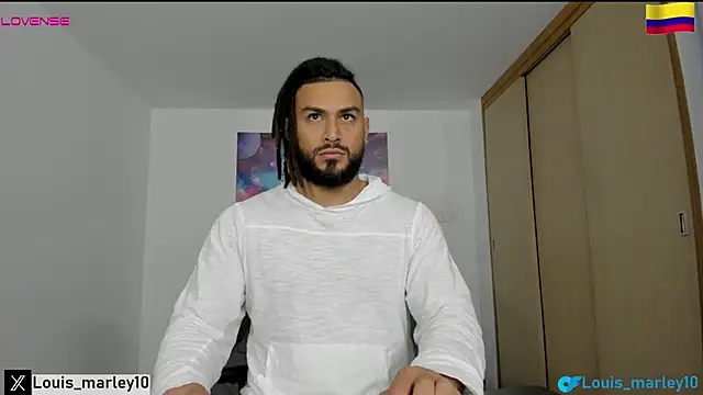 Snapshot of Louis_marley__ chatting on February 2025 11:46:02 PM Louis marley online show from February 2025 11:46:02 PM