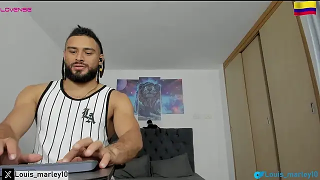 Snapshot of Louis_marley__ chatting on February 2025 01:52:02 AM Louis marley online show from February 2025 01:52:02 AM