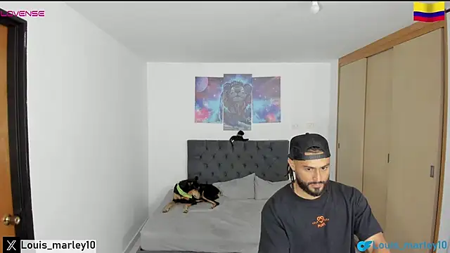 Snapshot of Louis_marley__ chatting on February 2025 01:14:02 AM Louis marley online show from February 2025 01:14:02 AM