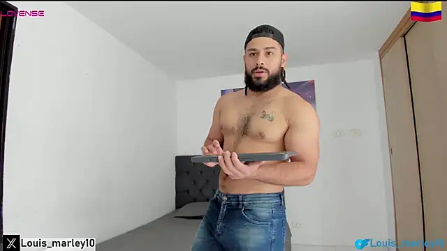 Snapshot of Louis_marley__ chatting on September 2025 04:01:02 PM Louis marley online show from September 2025 04:01:02 PM