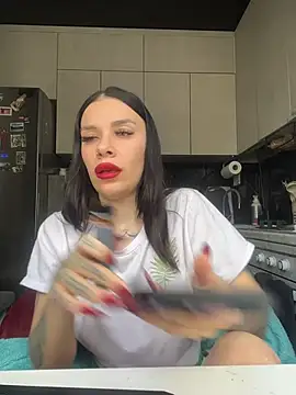 Queen of pain online show from March 2026 06:28:02 AM