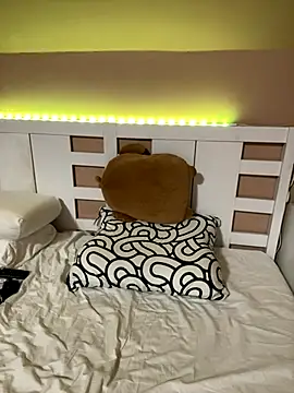 Snapshot of virag chatting on September 2025 07:04:01 PM virag online show from September 2025 07:04:01 PM