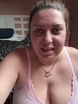 Snapshot of virag chatting on October 2025 03:24:02 PM virag online show from October 2025 03:24:02 PM