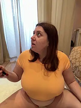 Snapshot of virag chatting on October 2025 01:03:02 PM virag online show from October 2025 01:03:02 PM