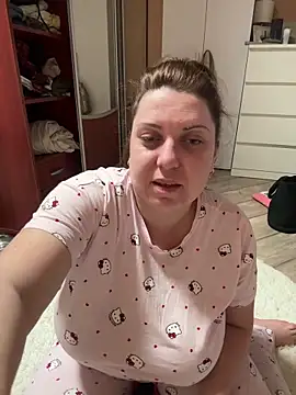 Snapshot of virag chatting on February 2026 12:15:01 AM virag online show from February 2026 12:15:01 AM