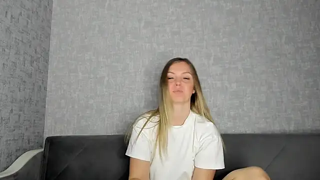 Snapshot of iam_Venus chatting on January 2026 03:27:01 PM iam Venus online show from January 2026 03:27:01 PM