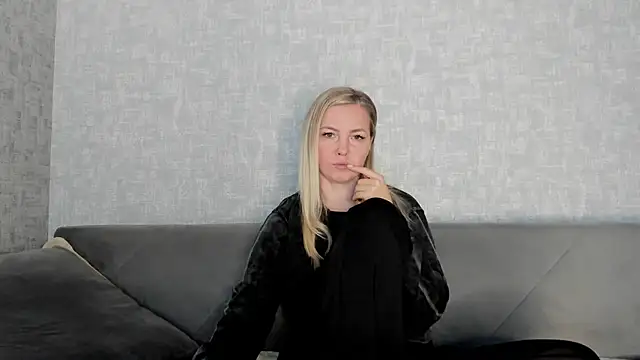 Snapshot of iam_Venus chatting on February 2026 07:37:01 AM iam Venus online show from February 2026 07:37:01 AM