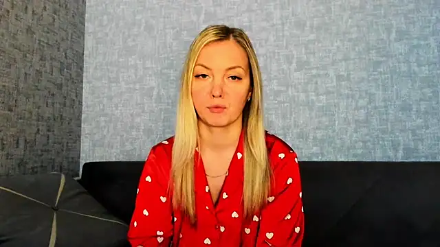 iam Venus online show from April 2026 06:55:01 AM