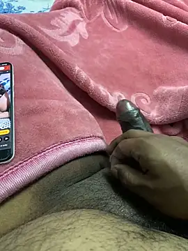 Snapshot of Honeydick7 chatting on January 2025 05:58:01 PM Honeydick7 online show from January 2025 05:58:01 PM