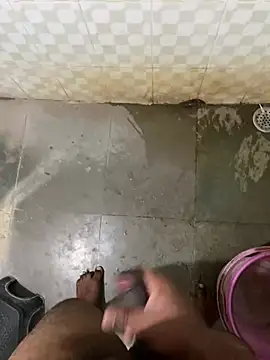 Snapshot of Honeydick7 chatting on March 2025 03:56:01 AM Honeydick7 online show from March 2025 03:56:01 AM