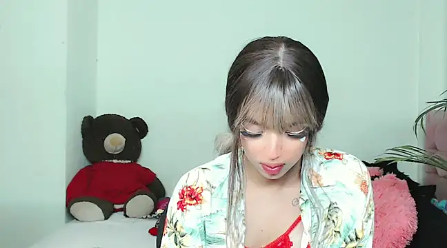 Snapshot of Tanedra_collings chatting on December 2024 05:53:02 AM Tanedra collings online show from December 2024 05:53:02 AM