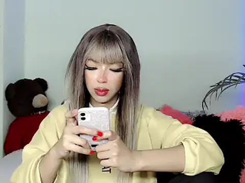 Snapshot of Tanedra_collings chatting on December 2024 04:49:02 AM Tanedra collings online show from December 2024 04:49:02 AM