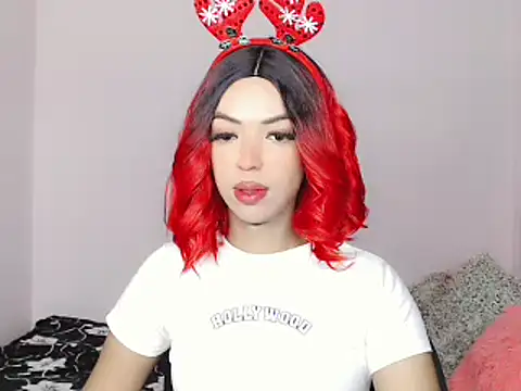 Snapshot of Tanedra_collings chatting on December 2024 03:58:02 AM Tanedra collings online show from December 2024 03:58:02 AM