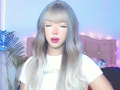 Snapshot of Tanedra_collings chatting on January 2025 06:23:01 PM Tanedra collings online show from January 2025 06:23:01 PM