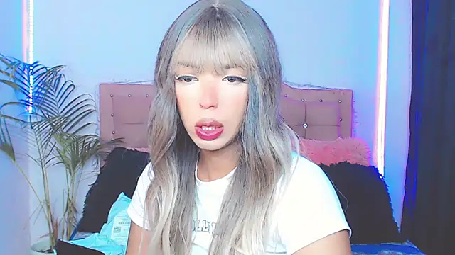 Snapshot of Tanedra_collings chatting on January 2025 10:18:01 PM Tanedra collings online show from January 2025 10:18:01 PM