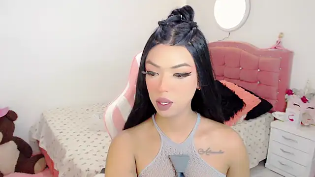 Snapshot of Tanedra_collings chatting on September 2025 03:33:02 AM Tanedra collings online show from September 2025 03:33:02 AM