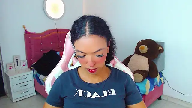 Tanedra collings online show from April 2026 01:55:01 AM