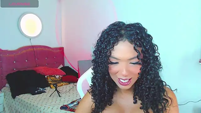 Tanedra collings online show from May 2026 03:01:01 AM