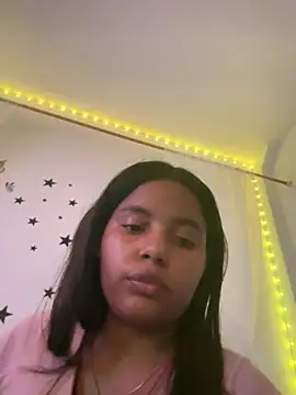 Aleja DANS online show from October 2025 06:28:01 PM