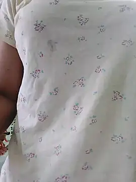 Snapshot of Suvosri chatting on February 2025 04:42:01 AM Suvosri online show from February 2025 04:42:01 AM