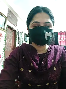 Snapshot of Suvosri chatting on March 2025 02:12:02 PM Suvosri online show from March 2025 02:12:02 PM