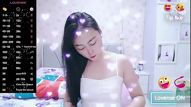 Snapshot of Elvira_baby chatting on October 2025 02:48:01 AM Elvira baby online show from October 2025 02:48:01 AM