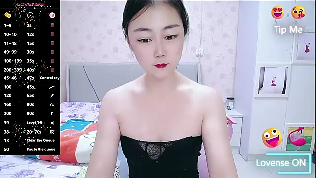 Snapshot of Elvira_baby chatting on November 2025 02:43:02 AM Elvira baby online show from November 2025 02:43:02 AM