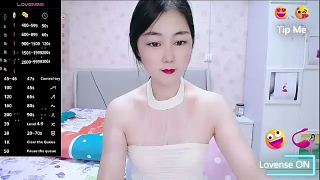 Snapshot of Elvira_baby chatting on December 2025 03:34:01 AM Elvira baby online show from December 2025 03:34:01 AM