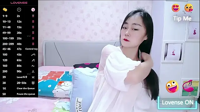 Snapshot of Elvira_baby chatting on December 2025 02:38:01 AM Elvira baby online show from December 2025 02:38:01 AM