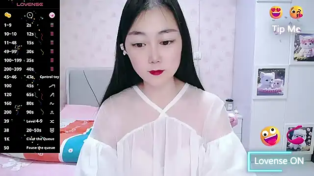 Snapshot of Elvira_baby chatting on March 2026 02:51:02 AM Elvira baby online show from March 2026 02:51:02 AM