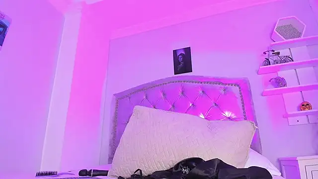 CamileHolmes online show from December 2024 08:16:01 AM