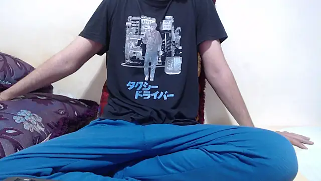 Alexdelarge323 online show from May 2026 04:35:02 PM