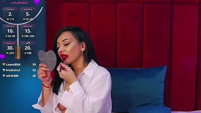 MadyLuxxx online show from March 2025 11:49:02 PM