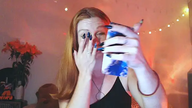 Cassie Wild online show from March 2026 10:21:01 AM