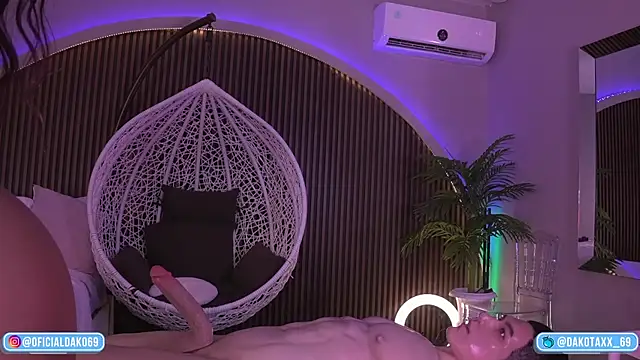 Dakota Lee online show from September 2025 02:22:01 AM