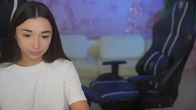 Jasmine Flow online show from September 2025 06:57:02 AM