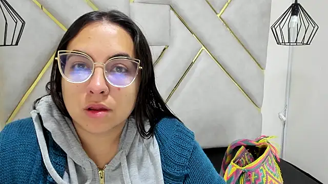 nalalye cruzz  online show from March 2025 02:59:02 AM