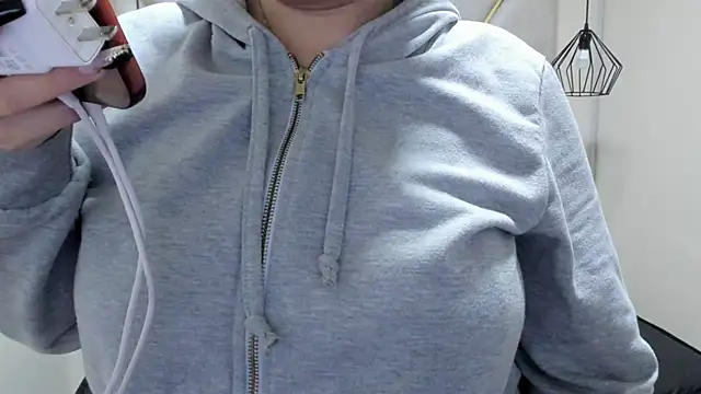 nalalye cruzz  online show from March 2025 02:46:02 AM