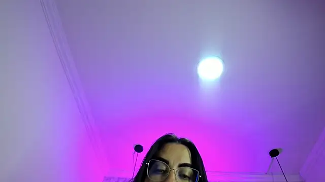 nalalye cruzz  online show from May 2026 02:38:01 AM
